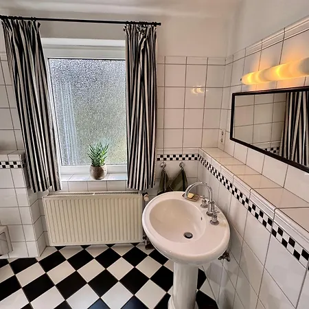 Lägenhet K4 Mit Gartenblick *