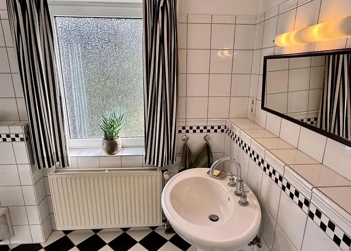 Διαμέρισμα K4 Mit Gartenblick *